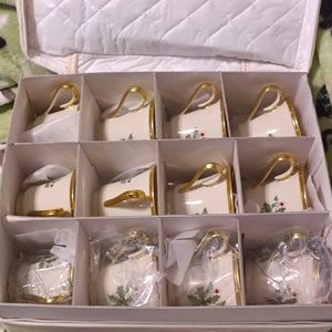 Lenox holiday tea cup set of 12